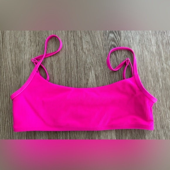 NWOT Frankie's Bikinis Hot Pink Swim Set XS/SM - Picture 4 of 6